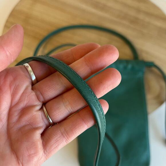 Madewell Piazza Bucket Jade Green Genuine Leather Drawstring Crossbody Bag - Picture 6 of 12